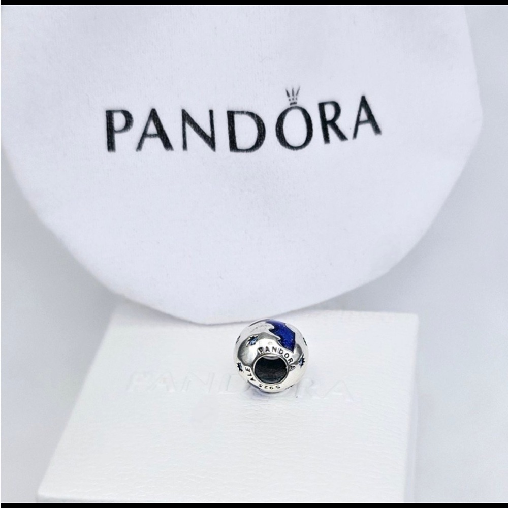 Pandora // Disney // Sleeping Beauty // Castle //… - image 4